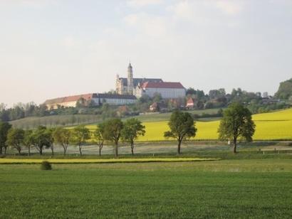Tagungshaus Im Kloster Neresheim Hotel Exterior photo