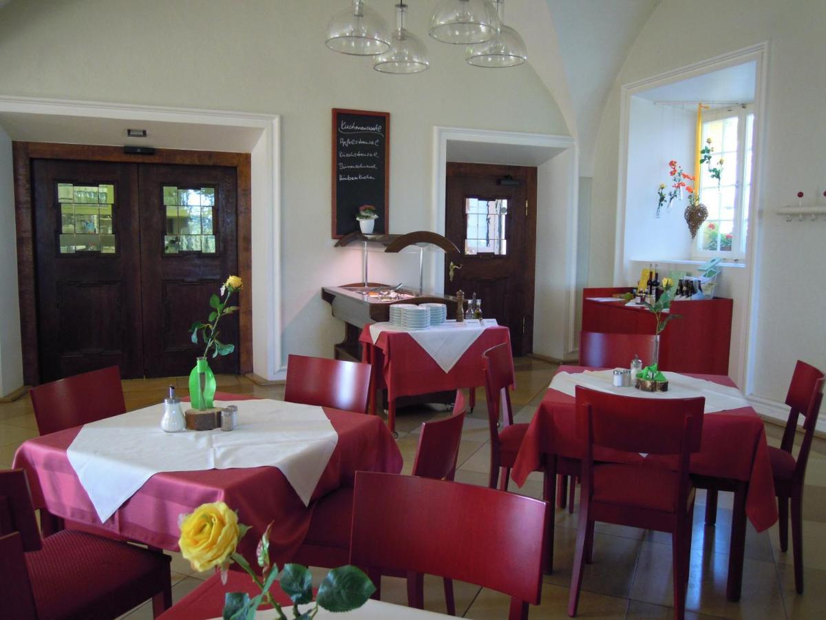 Tagungshaus Im Kloster Neresheim Hotel Exterior photo